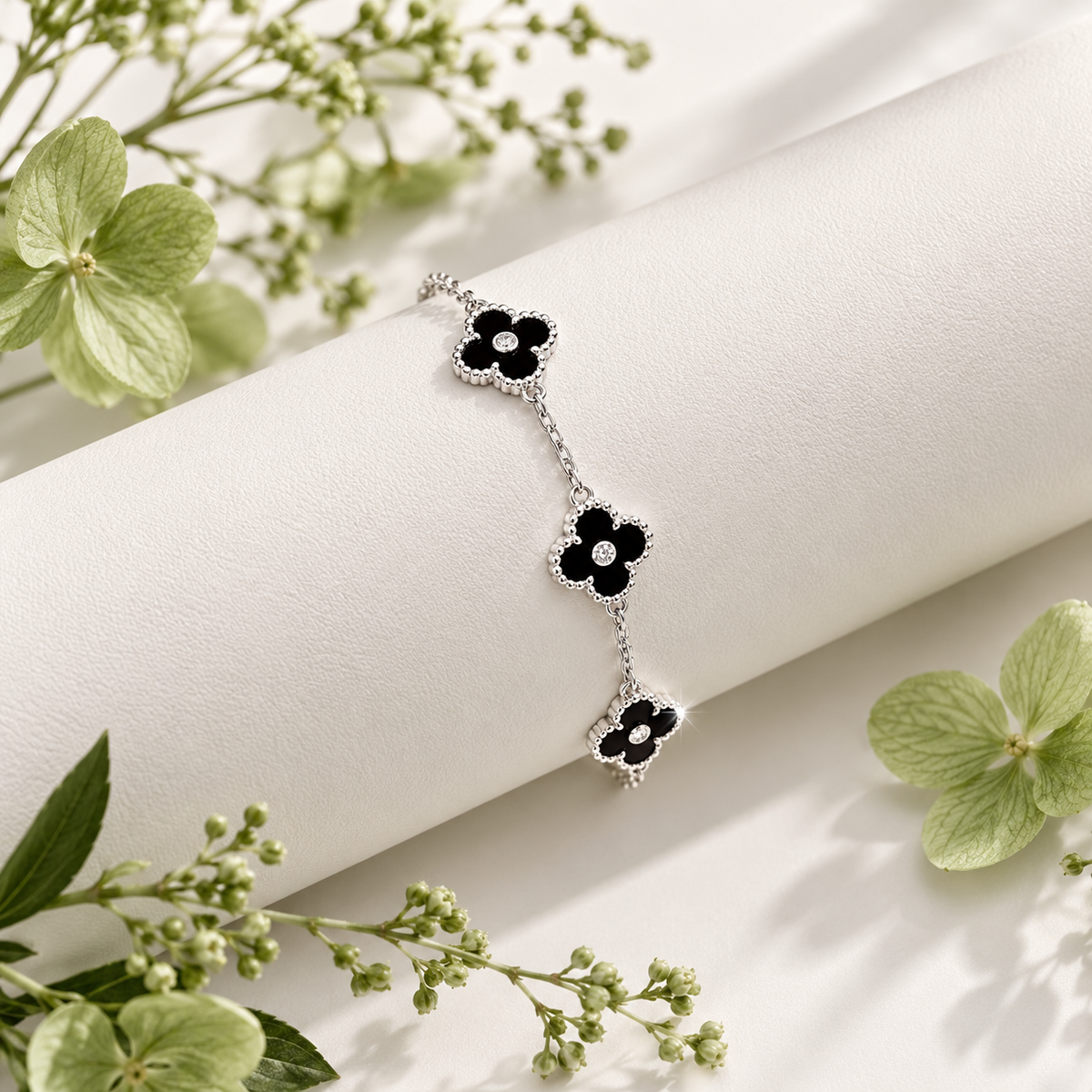 Noir clover Bracelet for Men & Women| 925 Sterling Silver